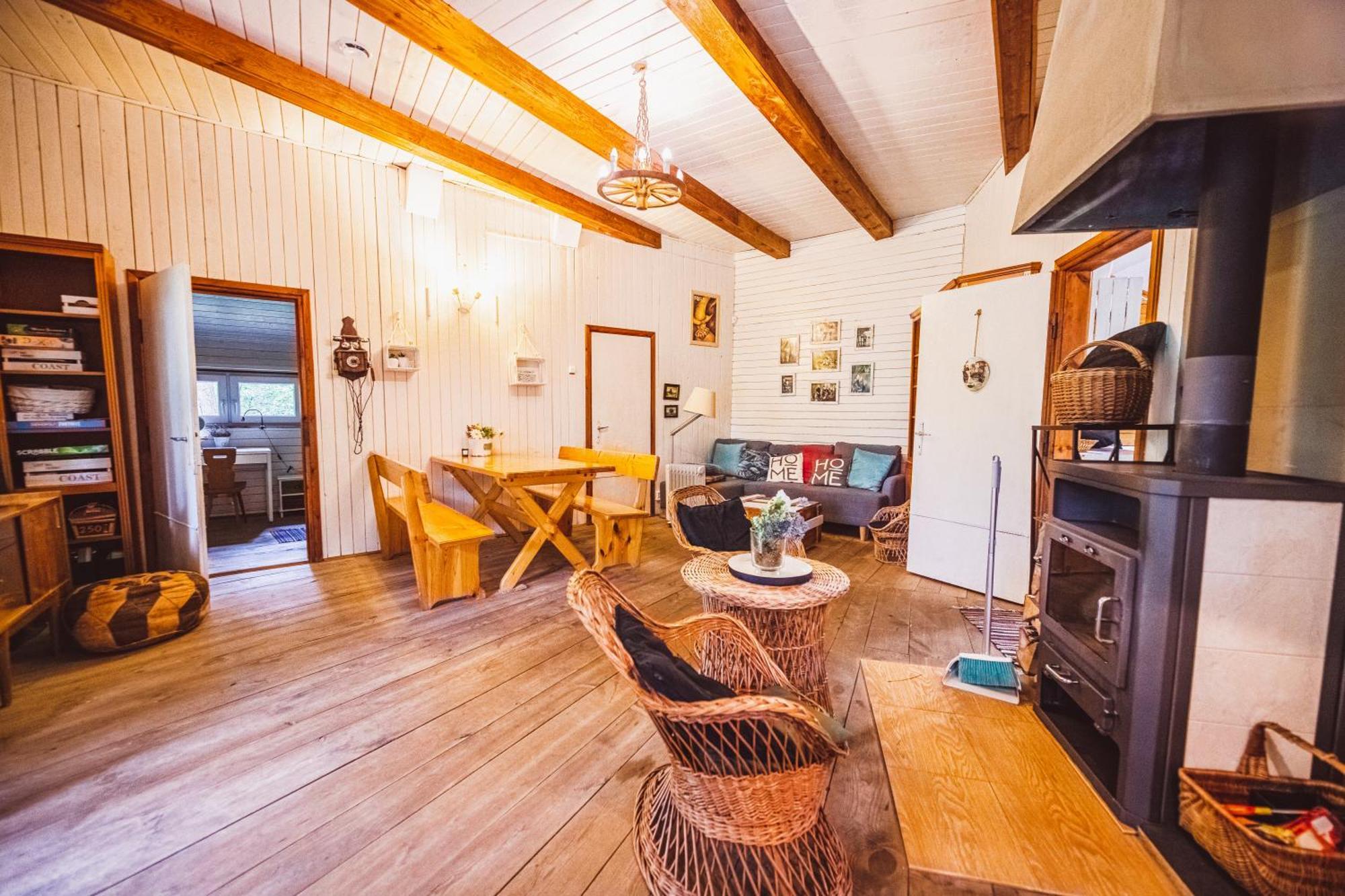 Cozy Nature Retreat With Patio Fireplace Garden Maciejowice Dış mekan fotoğraf