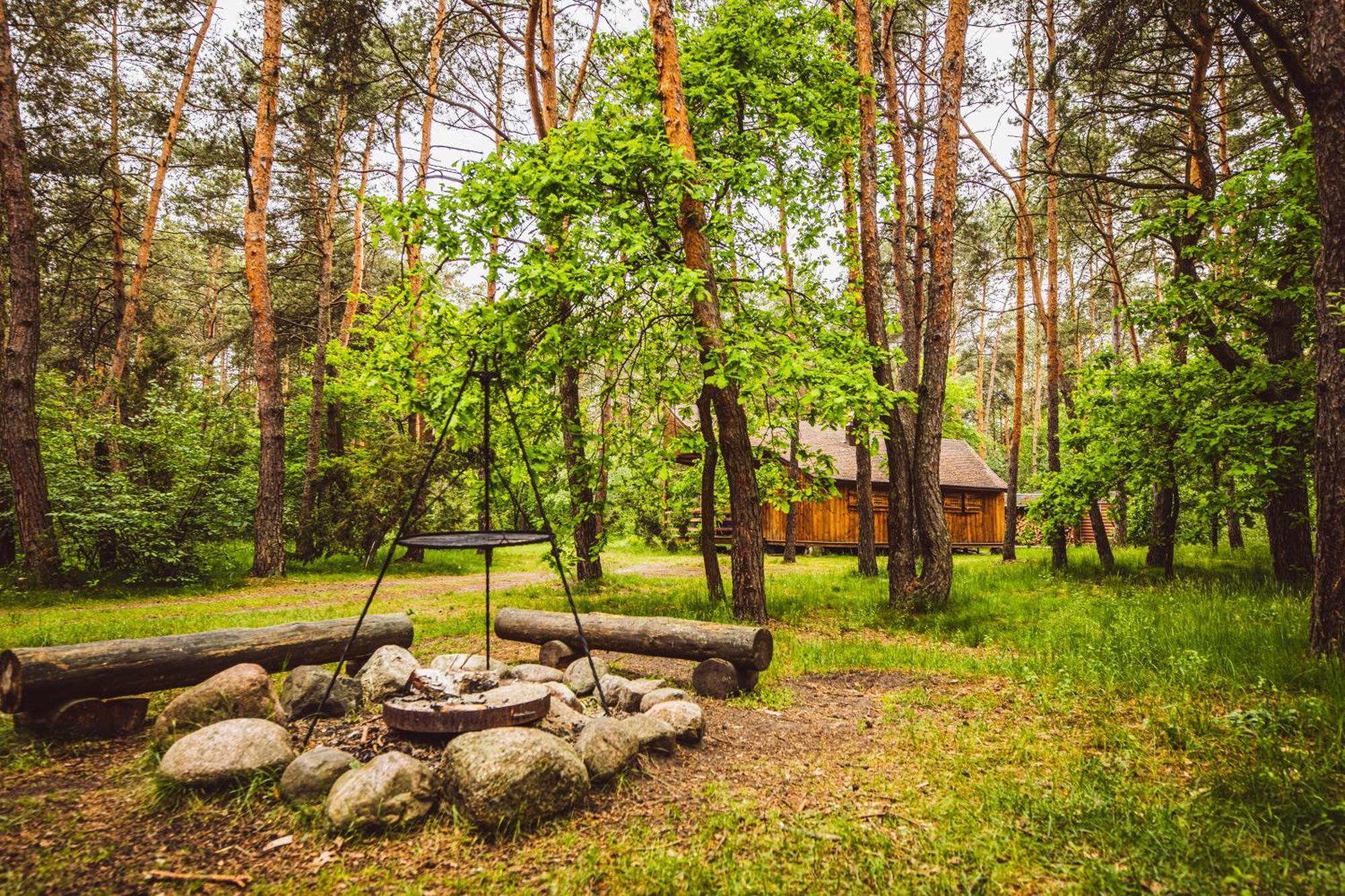 Cozy Nature Retreat With Patio Fireplace Garden Maciejowice Dış mekan fotoğraf